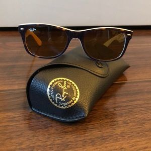 Ray-Ban tortoise shell sunglasses